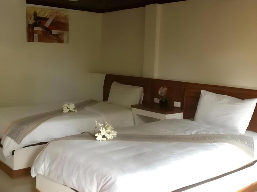 Phutawanchomdow Hotel Tha Li Eksteriør billede